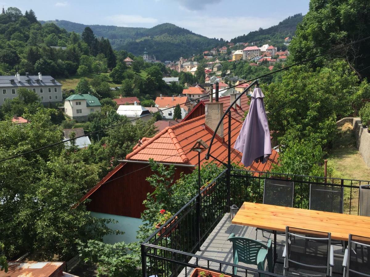 Apartman Panorama Apartment Banska Stiavnica Bagian luar foto